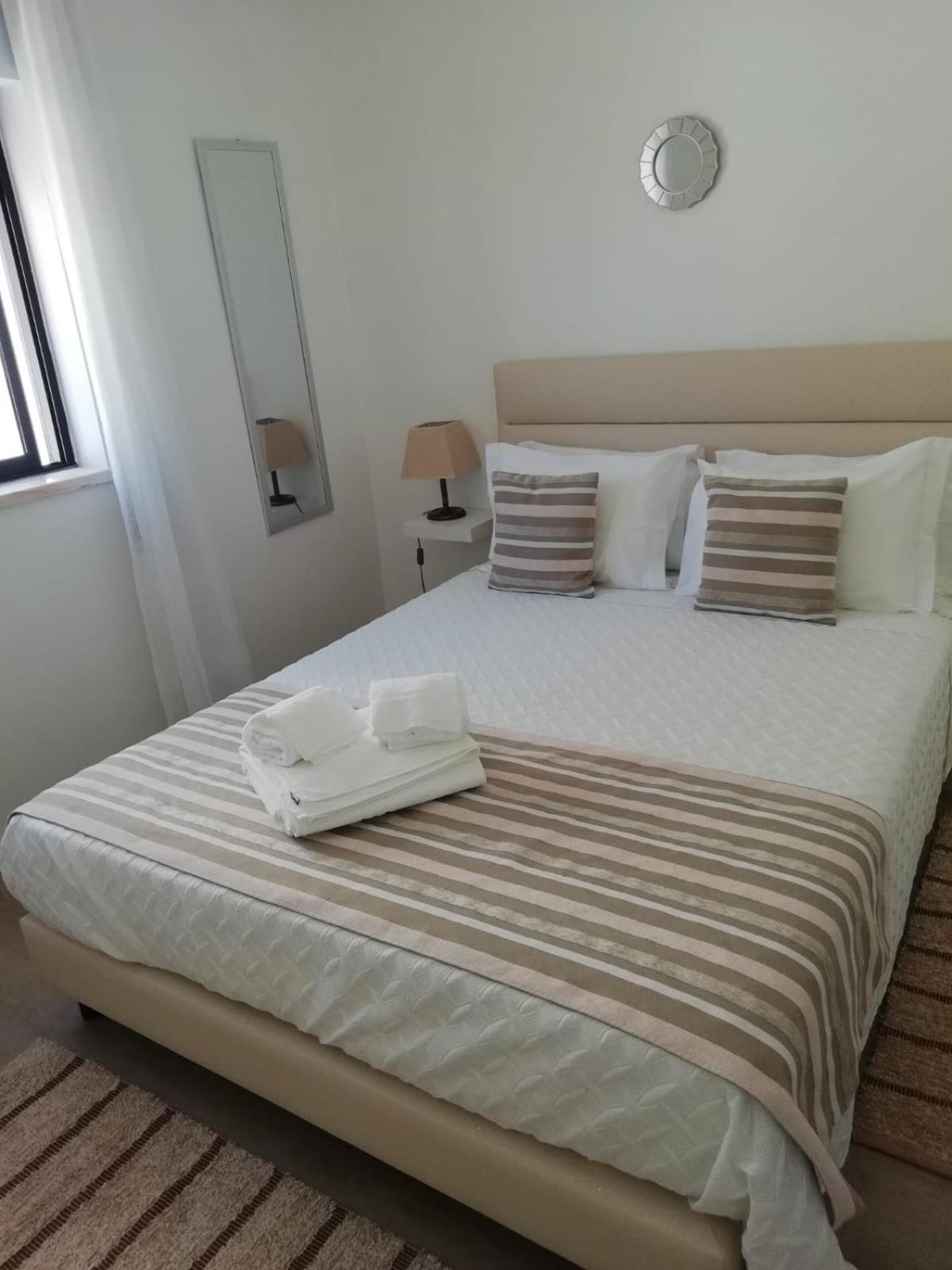 Appartement Olhos D'Agua - Penthouse à Nazaré Extérieur photo